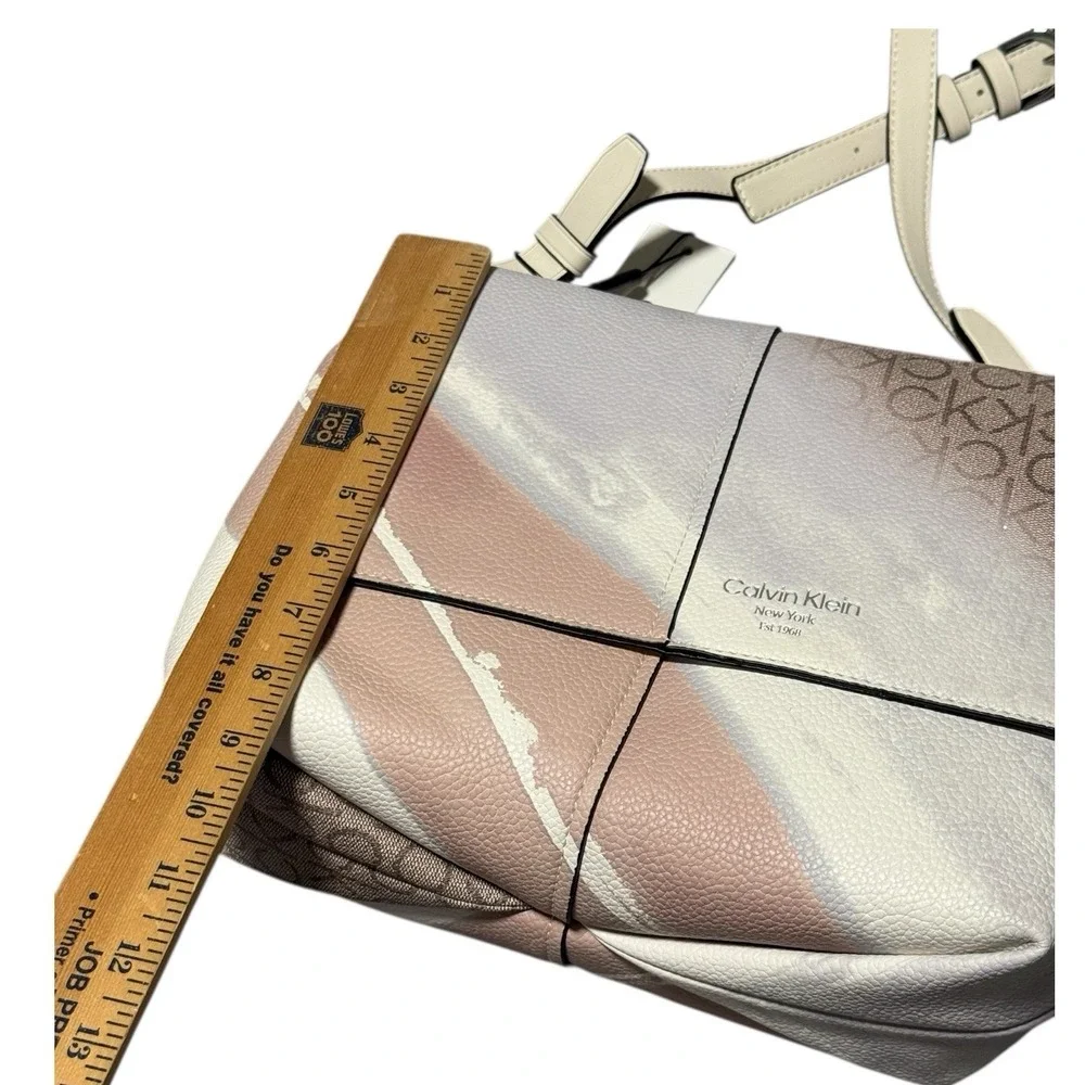 NWT Calvin Klein Myra Signature Crossbody Color Block Luxury Large‎ Bag $168